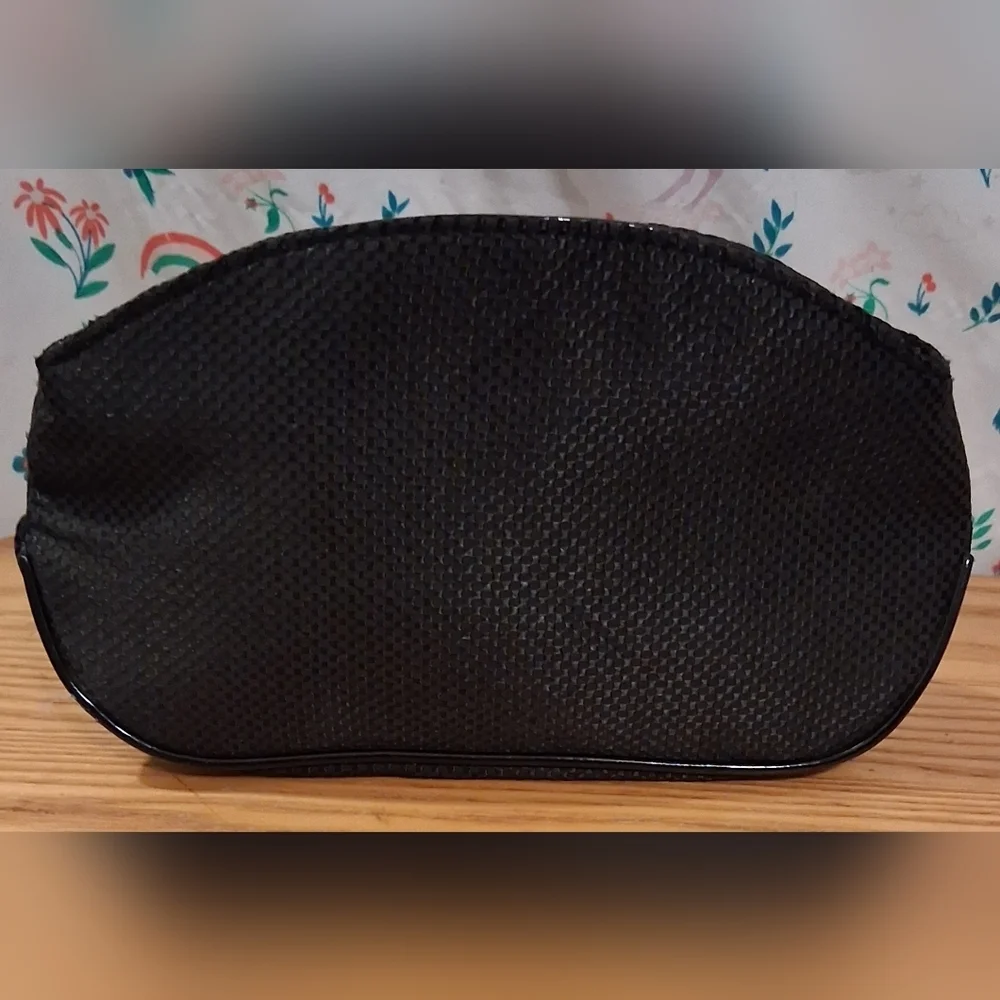 NWOT Giorgio Armani Perfume Black Travel Cosmetic Makeup Beauty Pouch Bag